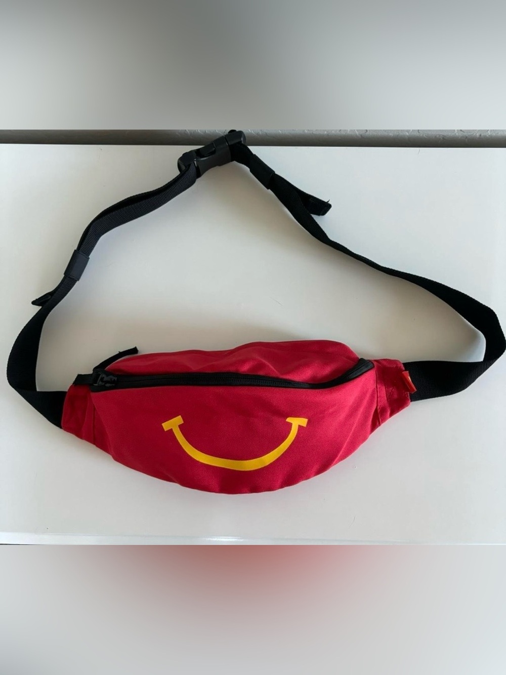 McDonald’s Belt Bag Fanny Pack Employee Promo Collectible Red Smiley Face